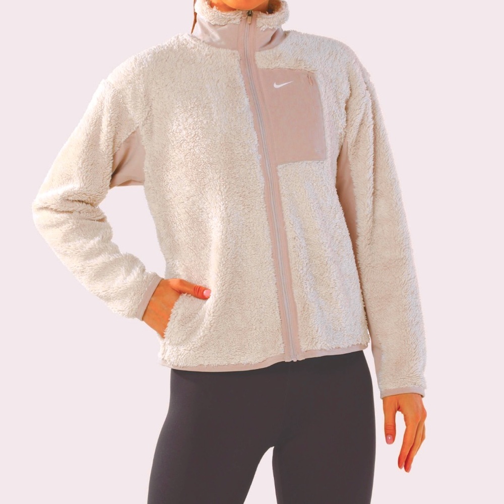 NIKE | sherpa jacket | sand | L